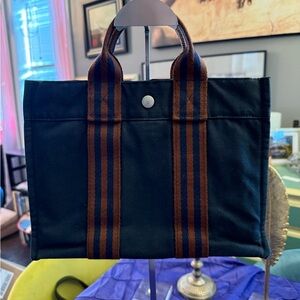 Hermès Fourre-Tout MM Bag
Black Hermès Tote Bag Hermes Tote Hermes Bag